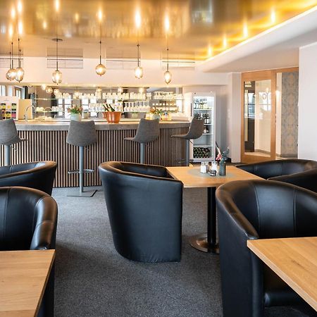 Sopherl Am See - Fruehstueck Auf Der Seeterrasse, Sehr Ruhig Und Wunderschoen Am See, 3 Minuten Nach Oberpfaffenhofen, Viele Radtouren, Restaurants & Cafes In Der Umgebung Weßling Exteriör bild