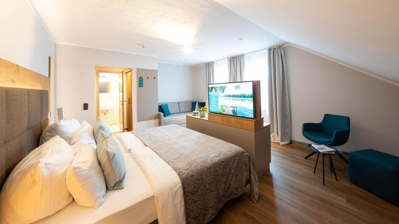 Sopherl Am See - Fruehstueck Auf Der Seeterrasse, Sehr Ruhig Und Wunderschoen Am See, 3 Minuten Nach Oberpfaffenhofen, Viele Radtouren, Restaurants & Cafes In Der Umgebung Weßling Exteriör bild