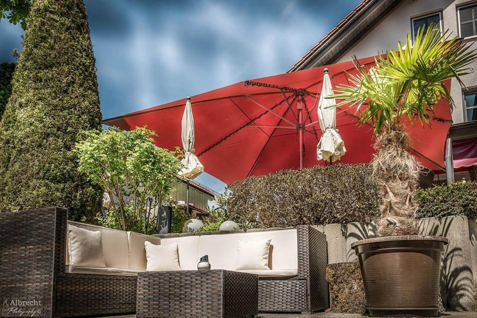 Sopherl Am See - Fruehstueck Auf Der Seeterrasse, Sehr Ruhig Und Wunderschoen Am See, 3 Minuten Nach Oberpfaffenhofen, Viele Radtouren, Restaurants & Cafes In Der Umgebung Weßling Exteriör bild